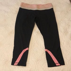 Lululemon leggings inspire run